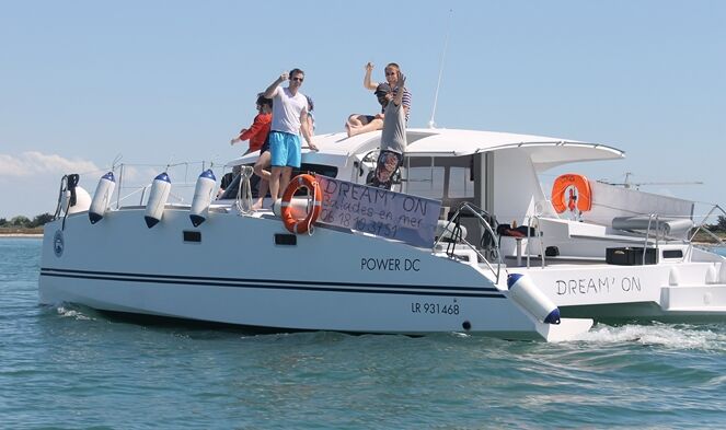 dreamon-promenades-catamaran-iledere-2.JPG