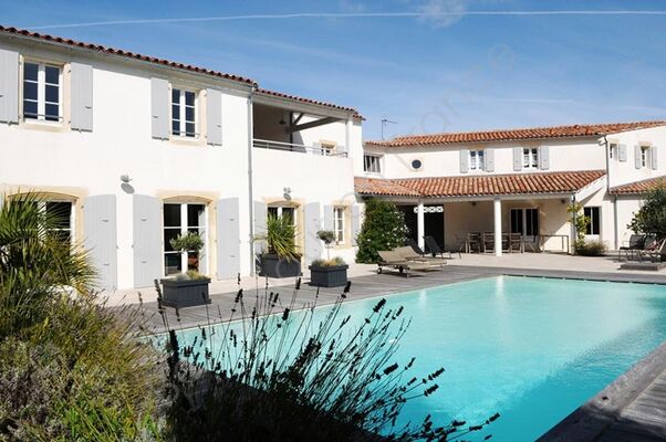 bon-sejour-en-france-3-iledere.jpg