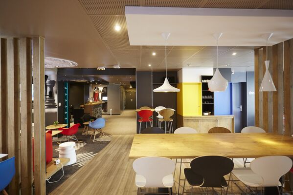 salle vu hall.jpg