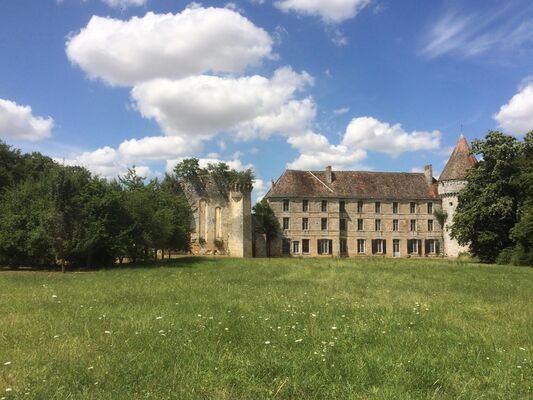 Abbaye de la Réau ©Noémi Brunet (3).jpg