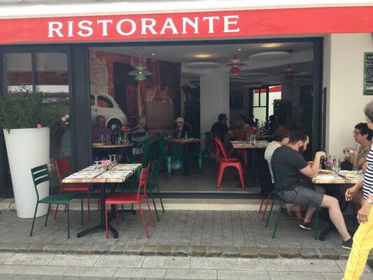 pizzeria-iledere-laflotte-Gabbiano-entree.JPG