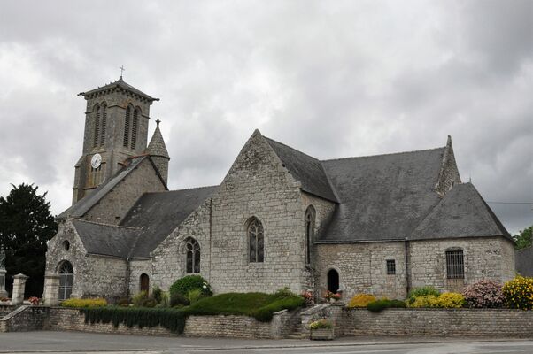 Eglise - Priziac - Pays roi Morvan - Morbihan Bretagne sud - CP OTPRM (5).JPG