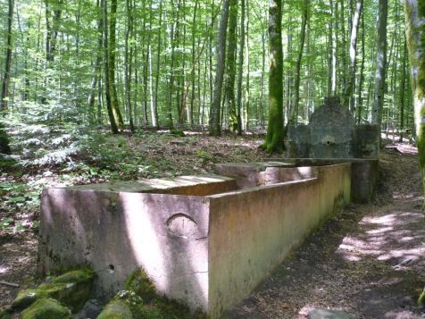 Fontainedelacouleuvre.jpg