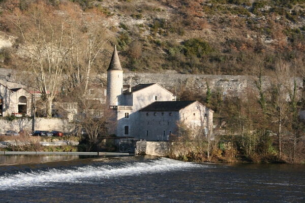écluse et moulin de Coty, cl. E.Carrère ville de Cahors.jpg