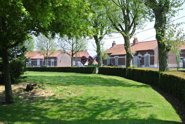 cité rond-point 13.JPG