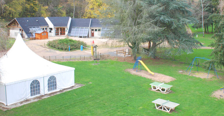 Camping Aire du Grand Pré - St Pierre de Maillé - 2016 - ©Camping Aire du Grand Pré (3).jpg