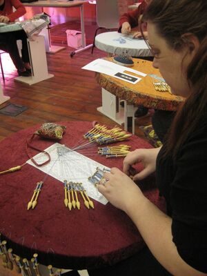 atelier dentelle à la main Crédit F Collier17 février 2011 011.jpg