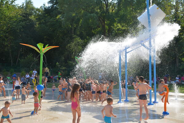 aire jeux eau (loisirs).JPG