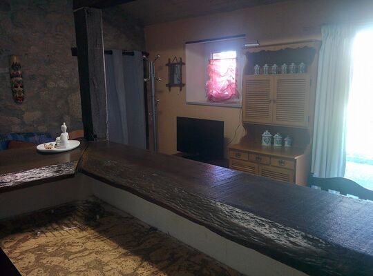gîte-studio rustique-bressuire-bar.jpg