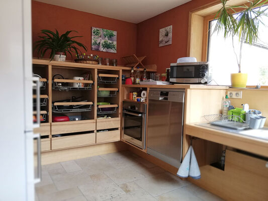 Harmonies-Gîte-bioçlimatique-cuisine-8.jpg