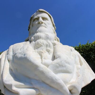 12.1_Buste_Léonard©AB.FSL-500x500.jpg