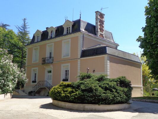 La Maison Ribotteau - L'Isle Jourdain ©La Maison Ribotteau.JPG