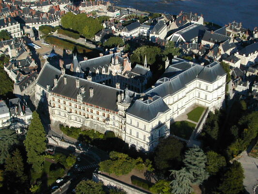 ch Blois crédits Aérocom.jpg