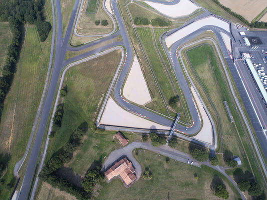 Circuit du val de Vienne - Le Vigeant - ©Momentum Productions (4).jpg