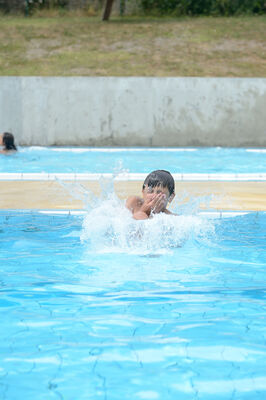 Piscine - Saint Savin ©Momentum Productions Mickaël Planes (14).jpg