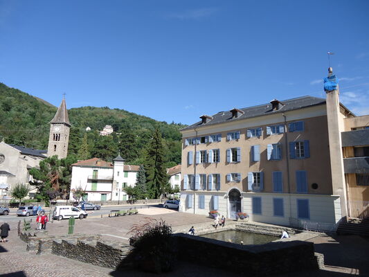 Ax-les-Thermes - Ladres.JPG