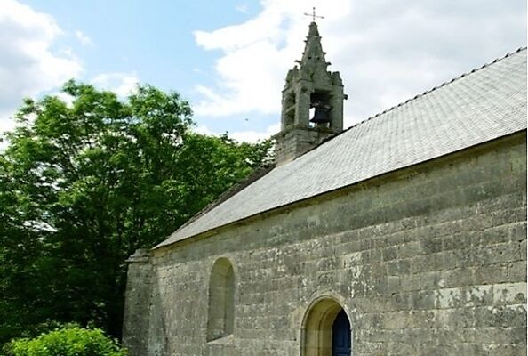 chapelle locmaria - Langoëlan.jpg
