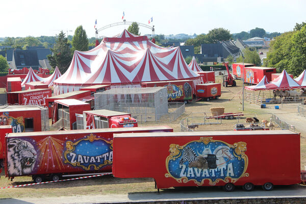 cirque zavatta.jpg