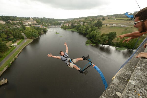 Saut élastique - LV L'IJ - 2017 - ©Momentum Productions Mickaël Planes (29).JPG