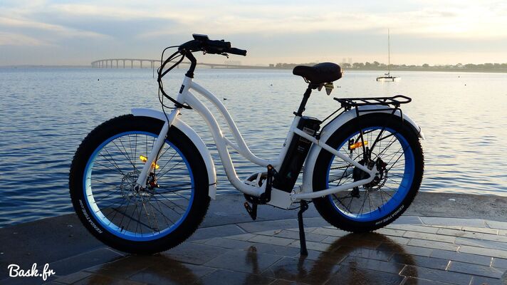 vélo saint martin de ré location fatbike ile de ré.jpg