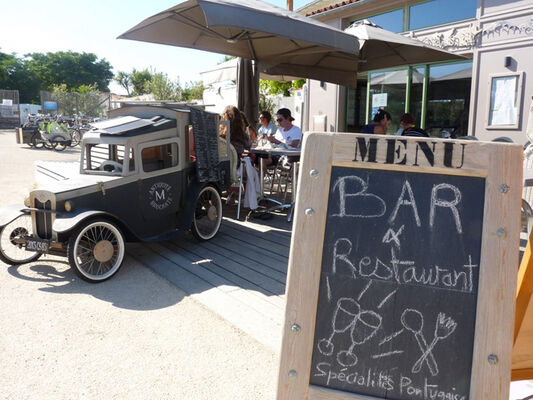 restaurant-ilhadosal-iledere-lacouarde-10_.JPG