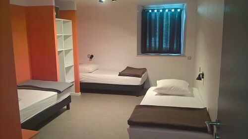 chambre de 3 personnes.jpg