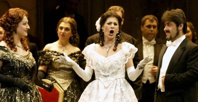 TRAVIATA.jpg