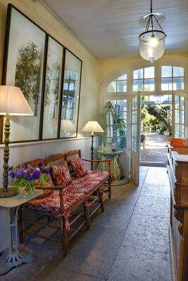 LOBBY_PLO1228_EC02-2-2.jpg
