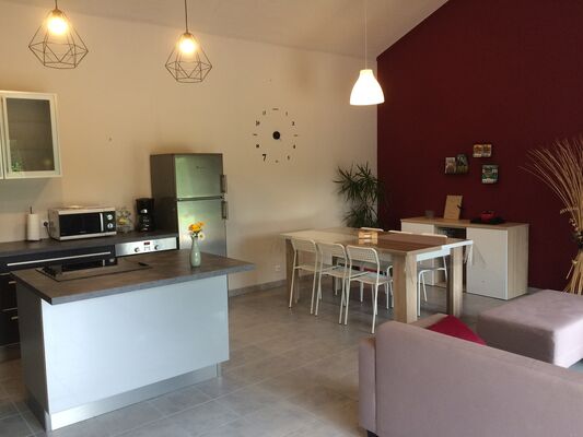 la-foret-sur-sevre-gite-ograndair-salon2.jpg