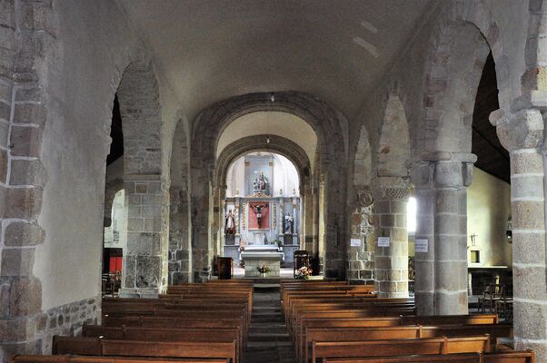 Eglise - Priziac - intérieur - Pays roi Morvan - Morbihan Bretagne sud - CP CCPRM (233).JPG