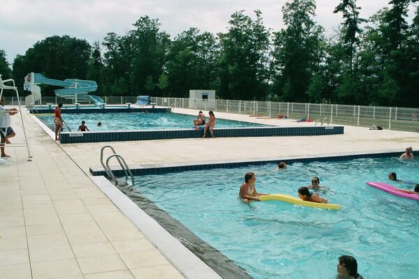 Piscine L'Isle Jourdain ©CCVG (6).JPG