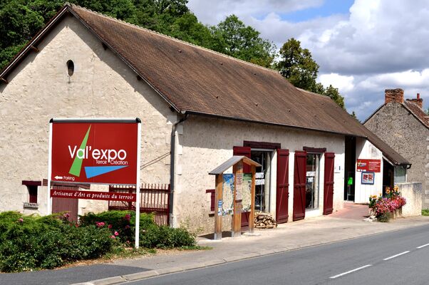 Val_expo_La_Roche_Posay_Saint_Pierre_de_Maillé.jpg