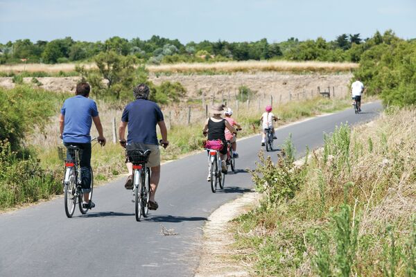 Vélos Ile de Ré-09486©Yann Werdefroy (IDRT 2012).jpg