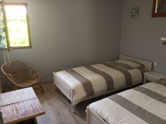 la-foret-sur-sevre-gite-ograndair-chambre2bis.jpg