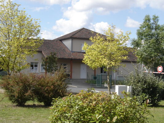 Camping de Mauvillant -Lussac les Châteaux - ©Camping de Mauvillant (2).JPG