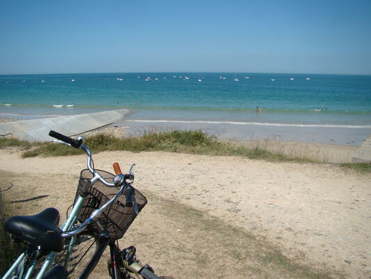 12 - LES PORTES-EN-RE - La plage © CMT17 E. COEFFE.jpg