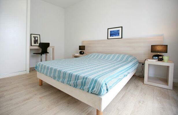 residence-etudiante-suitetudes-lucien-jonas-aulnoy-lez-valenciennes-t2-chambre.jpg