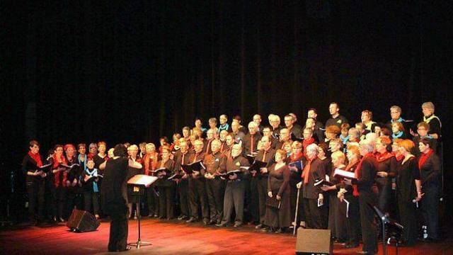 Chorale Scolaica & Chantemayne.jpg