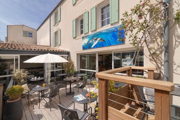 16 hotel-legalion-saint-martin-iledere-parties-communes-photographie-gwladys-auzanneau-5.jpg