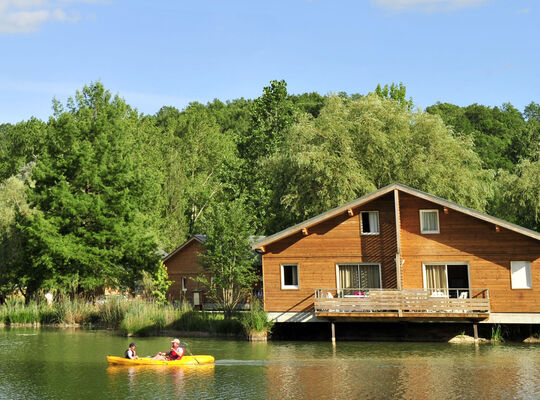 insolite_cottages_du_lac_4.jpg