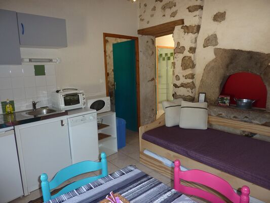 cerizay-chambre-dhotes-la-gondromiere-cuisine.jpg