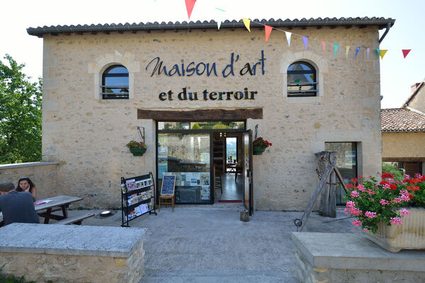 Maison d'art et du terroir - Queaux ©Momentum Productions Mickaël Planes (6).jpg