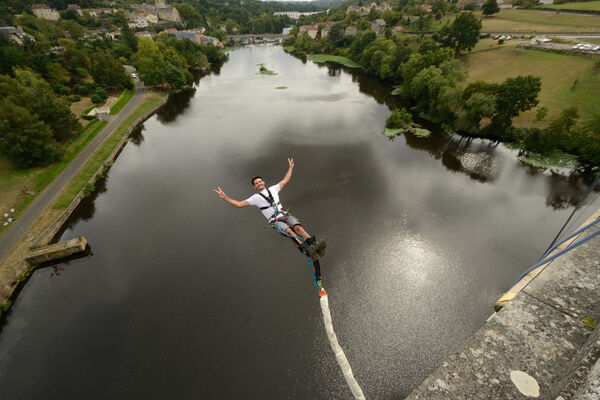 Saut élastique - LV L'IJ - 2017 - ©Momentum Productions Mickaël Planes (35).JPG