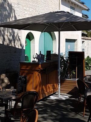 LE-PAS-SAGE-DU-MARCHE- ile de re(3).jpg