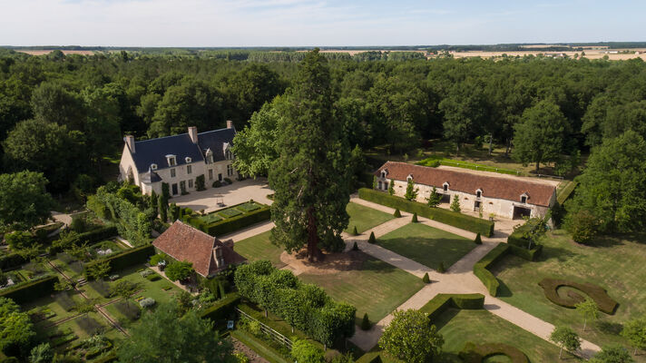 Domaine de Poulaines--2.jpg
