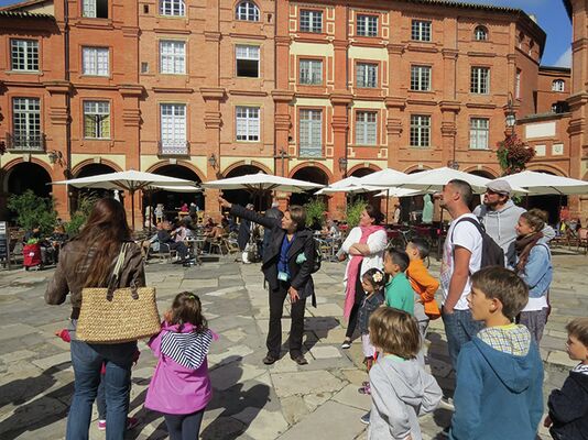 Visite en famille Montauban 82.jpg