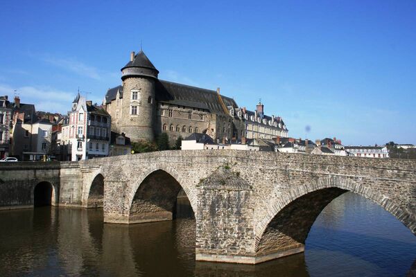 château raconté par ses bois.jpg