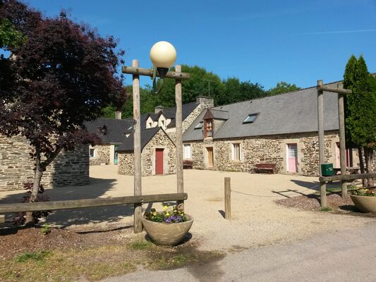 gites tronjoly Gourin 2017 - CP OTPRM 1.jpg