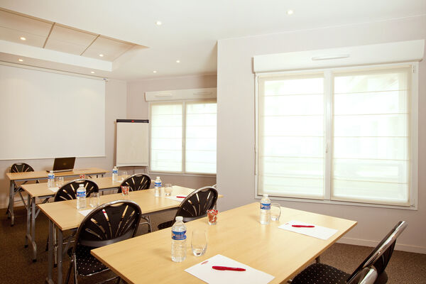 RH-Valenciennes_salle-reunion2_rodolphe-franchi_HD.jpg