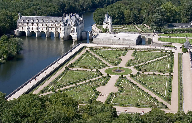 Château de Chenonceau Vue aérienne.jpg